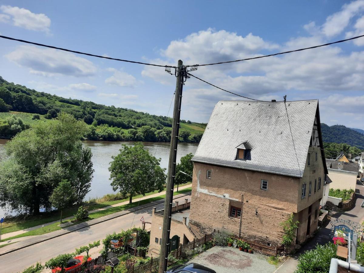 Apartments In Spay Bigone Zell-Merl Mosel Exteriör bild